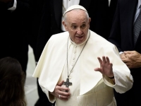 El Vaticano está comprometido con “finanzas claras”, aseguró el papa Francisco a expertos europeos en antilavado de dinero.