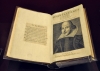 Un ejemplar del First Folio, de Shakespeare, en el Victoria and Albert Museum, en Londres. Foto Andreas Praefcke