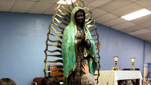 Revelan de qué están hechas las &#039;lágrimas&#039; que &#039;llora&#039; la Virgen María en una iglesia