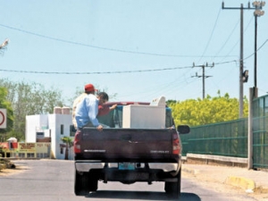 Varias de las 250 familias que salieron de comunidades en Badiraguato tras enfrentamientos ya han retornado a sus casas.