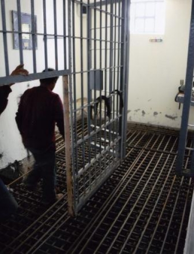 Construyen en El Altiplano un piso ‘antiChapo’