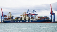 El CMA CGM Symi en el puerto de Valencia, España, 22 de octubre de 2023.