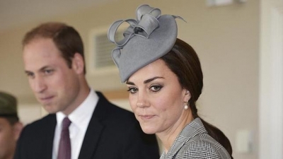 El Príncipe Guillermo y la Duquesa Catalina de Cambridge se reúnen con el primer ministro de Singapur, Tony Tan Keng Yam