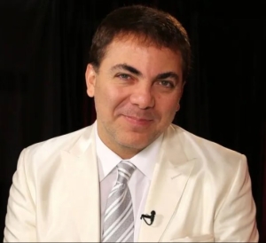 Cristian Castro presuntamente acosó a una modelo