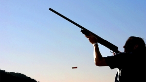 EE.UU.: Un hombre derriba un dron que espiaba a su hija de 16 años en Kentucky