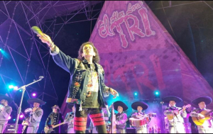 Siete mil 500 almas gritaron a una voz las canciones más emblemáticas del rock mexicano.