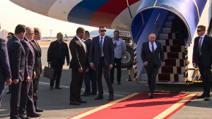 Putin llega a Teherán para reunirse con los líderes de Irán y Turquía