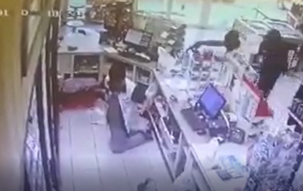 El asesinato ocurrió en la tienda Kiosco el domingo 26 de mayo.