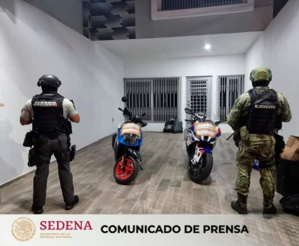 Militares aseguran mega arsenal y 21 MDP tras cateo en casas de la ZMG