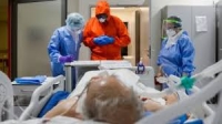 Uno de cada cinco hospitalizados en España por coronavirus falleció