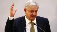 López Obrador, durante el anuncio de este lunes. FOTO REUTERS