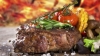 En el sur de Estados Unidos, hacer carne a la barbacoa implica ahumarla lentamente. 