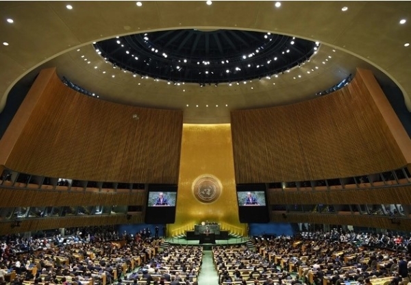 Salón de plenos de la Asamblea General de la ONU. 