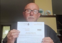 Claudio ha colgado la foto con la denuncia en su perfil de Facebook