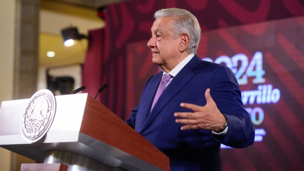 López Obrador advierte de una nueva estafa hecha con inteligencia artificial que usa su imagen