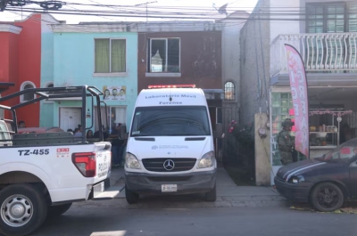 El empleado del ayuntamiento de Tlajomulco que fue asesinado el miércoles en el Fraccionamiento Rinconada de la Cruz, era cercano a la familia del edil Gerardo Quirino Velázquez.