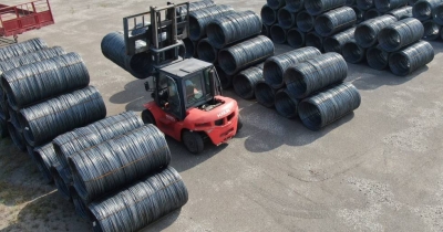 Un operador de acero en Nantong, Jiangsu, China.