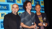 Soda Stereo durante los MTV Video Music Awards Latinoamérica 2002 en el Jackie Gleason Theater en Miami, Florida, EE.UU.