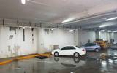 “Nunca se calculó y al agua nadie la hace tonta, recupera su sitio y está perfectamente mal calculada. Ya se debía cancelar la planta baja porque se ha invadido fuerte varias veces”, fue lo señalado por José Manuel Gómez Vázquez Aldana, arquitecto Honoris Causa.