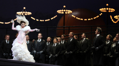 Anna Netrebko en la Ópera Metropolitana de Nueva York, EE.UU.