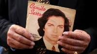 Un álbum discográfico del cantante español Camilo Sesto.