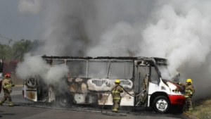 El estado de Jalisco vivió una jornada de tensión con bloqueos ocasionados por la quema de vehículos.