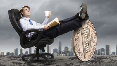 Los ricos no se sientan a ver su dinero crecer...