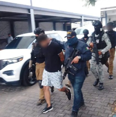 Capturan a presunto responsable del asesinato del nefrólogo Librado de la Torre; fue trasladado a Puente Grande