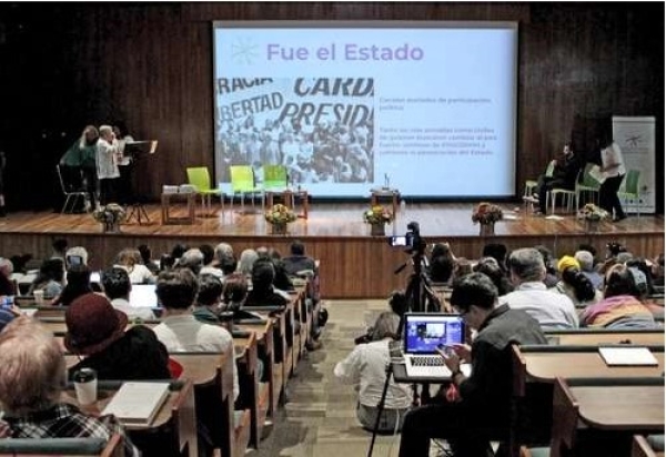 Activistas en la presentación de la colección Fue el Estado: 1965-1990, la semana antepasada.