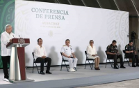 El presidente Andrés Manuel López Obrador ayer en Coatzacoalcos, Veracruz.