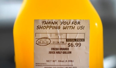 California quiere acabar con la confusión por sellos de caducidad en alimentos.