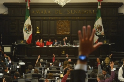 Aspectos de la sesión en el Senado de la República en la sede de Xicoténcatl. 