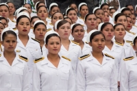 También estarán reclutando a enfermeras especialistas en medicina crítica en adultos, pediátricos y neonatos, así como enfermeras generales