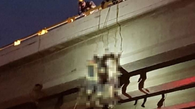 Seis cuerpos amanecen colgando de tres puentes en Baja California Sur