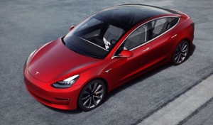 Tesla Model S Plaid conducido por Johannes Van Overbeek