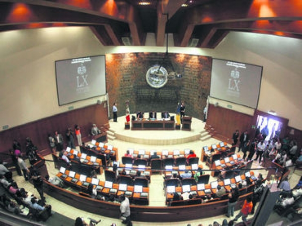 Los resultado preliminares en la elección de diputados locales, le favorecen al Partido Movimiento Ciudadano.