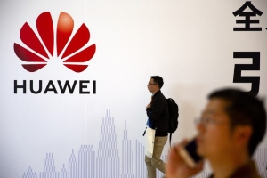 A la compañía china Huawei se le están agotando los chips para fabricar celulares debido a las sanciones que le ha impuesto Estados Unidos.