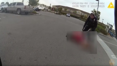 VIDEO: Una menor que sostenía un cuchillo se disculpa tras recibir tres disparos de la Policía en EE.UU.