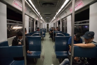 Crónica de un asalto disfrazado de ayuda &quot;voluntaria&quot; en el metro de la ciudad de México