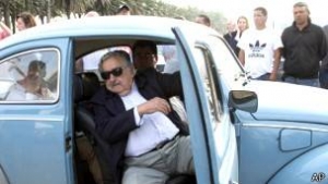 Hacía autoestop en la carretera y le "recogió" José Mujica