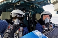 Tres pilotos rusos regresaron del cautiverio: se quedaron en Ucrania durante más de un año