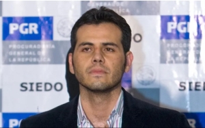 Vicente Zambada Niebla, alias "El Vicentillo" e hijo del Mayo Zambada, actualmente es testigo protegido.