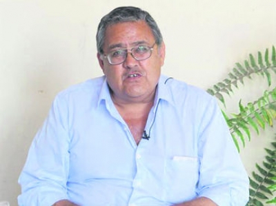 Vega no ha sido ajeno a la política, fue regidor por el PRD durante la administración de Guillermo Sánchez.