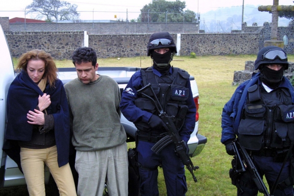 La captura de Florence Cassez e Israel Vallarta Cisneros en diciembre de 2005.