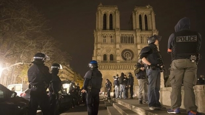 VIDEO: Siete de los ocho terroristas murieron en explosiones suicidas