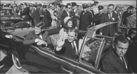 Trump ordena desclasificar nuevos documentos del asesinato de John F. Kennedy