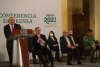 El presidente Andrés Manuel López Obrador acompañado por varios integrantes de su gabinete, tales como el canciller Marcelo Ebrard; el secretario de Salud, Jorge Alcocer Varela; Luis Cresencio Sandoval, de la Defensa, y Elena Álvarez-Buylla, directora del Conacyt, entre otros.
