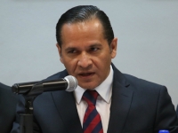 Almaguer detalla que los ahora detenidos tenían siete relojes valuados entre cien y 200 mil pesos cada uno.