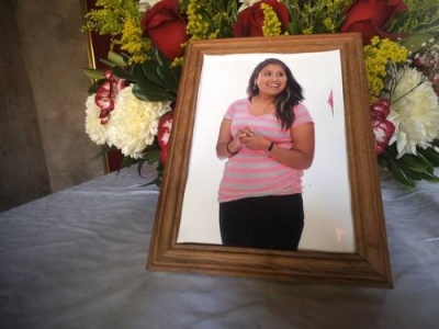 Altar en la vivienda de la activista Guadalupe Campanur, en el municipio de Cherán, Michoacán, donde realizan un novenario en su honor