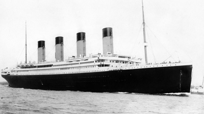 El RMS Titanic partiendo del puerto de Southampton, 10 de abril de 1912.